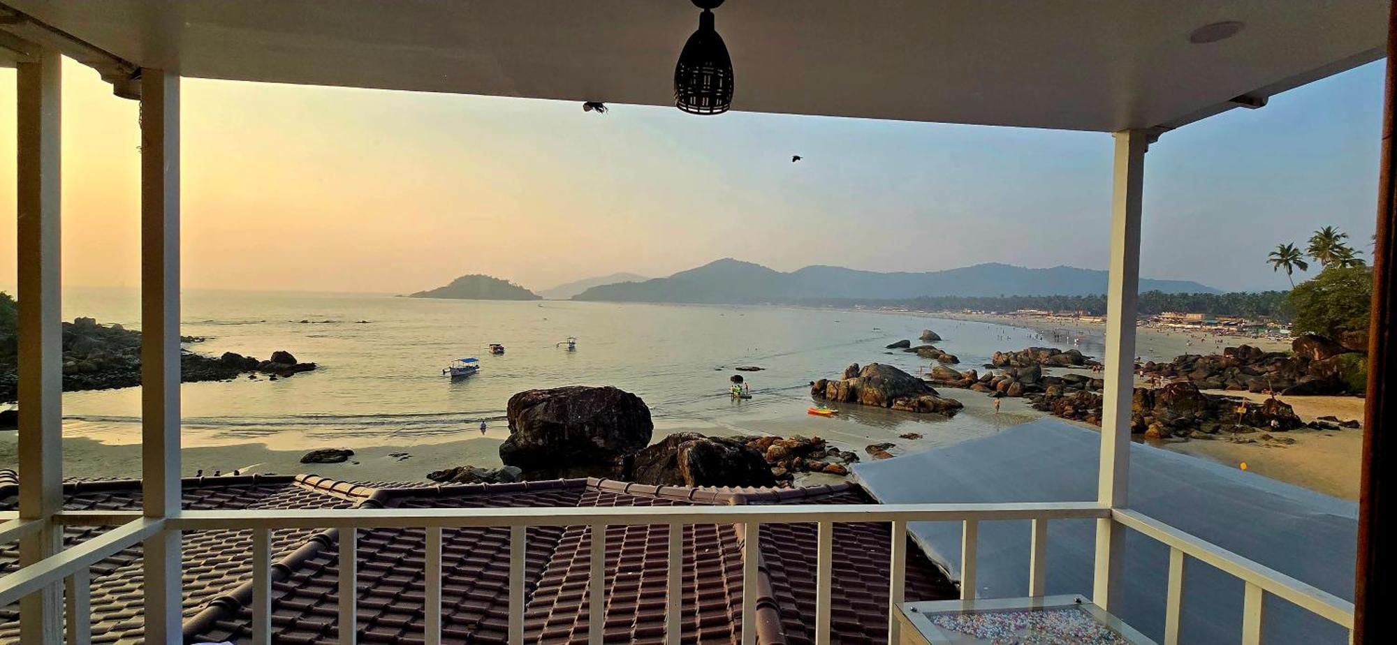 Pacific Sunset View Palolem Hotel Room photo